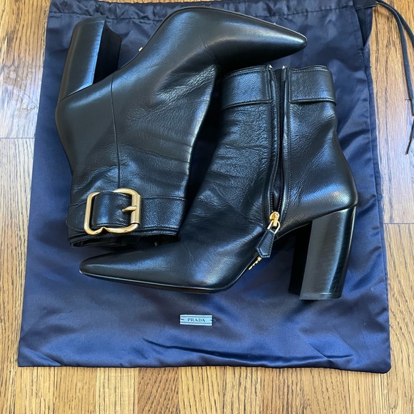 Prada ankle boots size 36.5 with dust bag - Picture 6 of 7